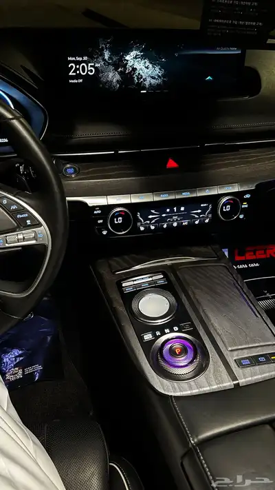 جينيس رويال 2021 ( تم البيع ) 38