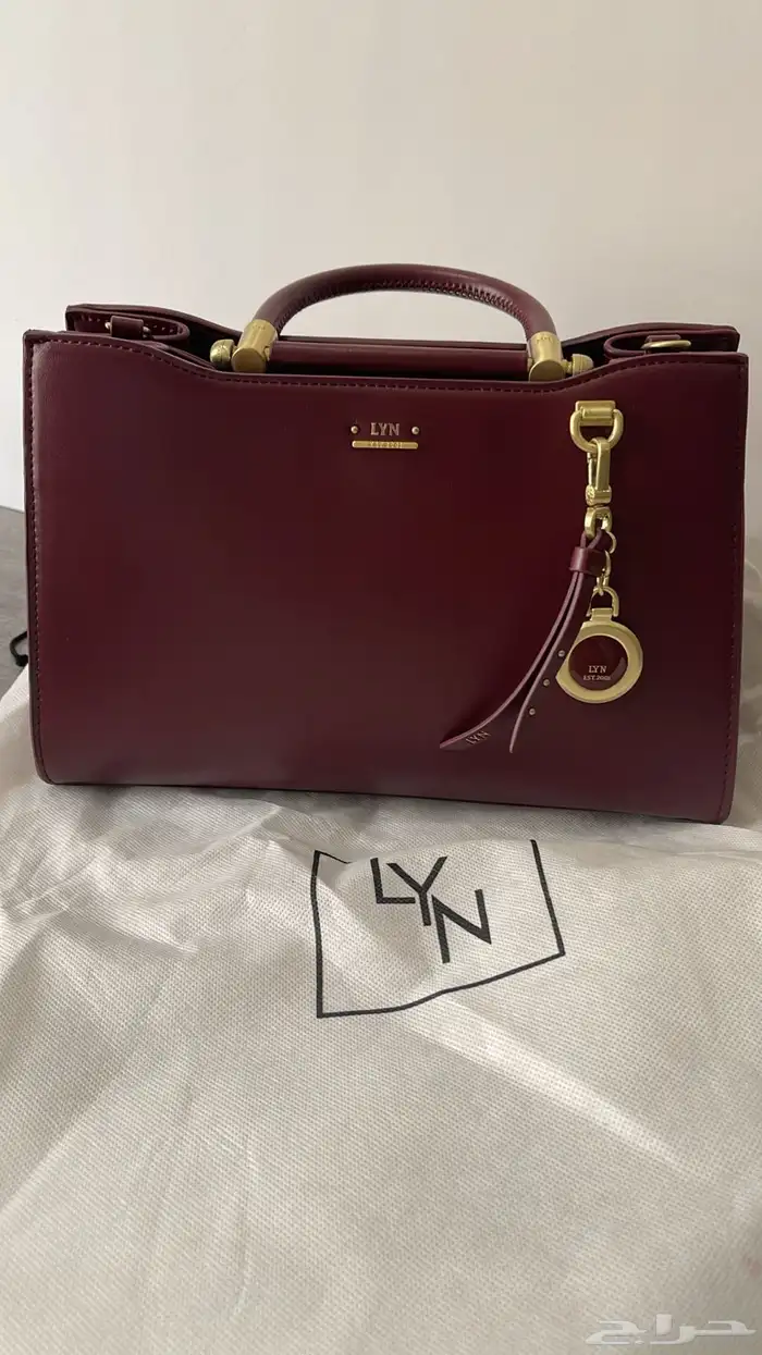 شنط ماركه اصليه جديده 4