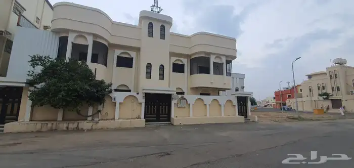 عماره حي الرونه4شقق موجره اكثر من 40 الف البيع750قابل تفاوض 0