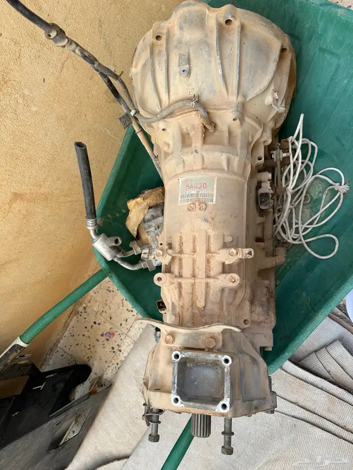 قير لاندكروزر 2002 3