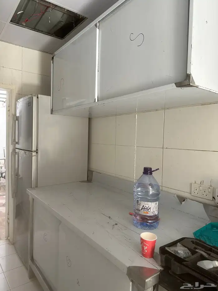 متخصصون في تفصيل  الاستانلس  ستيل 2