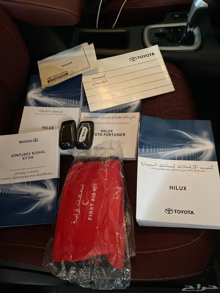 (تمم البيع)هايلوكس 2021 ديزل فل كامل مكينه 2400 16