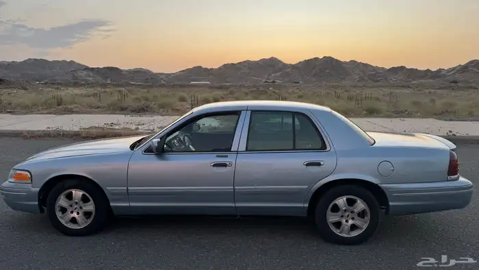 فورد فكتوريا 1999 للبيع 4