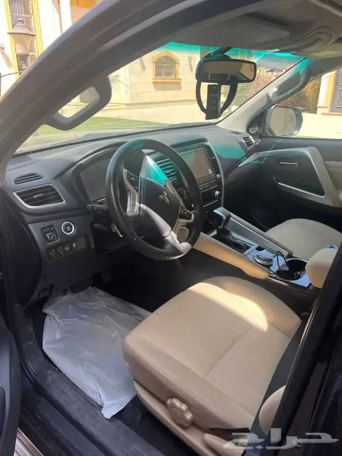 متسوبيشي مينترو 3