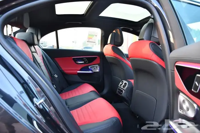 MERCEDES C200 PREMIUM PLUS AMG 2025 12