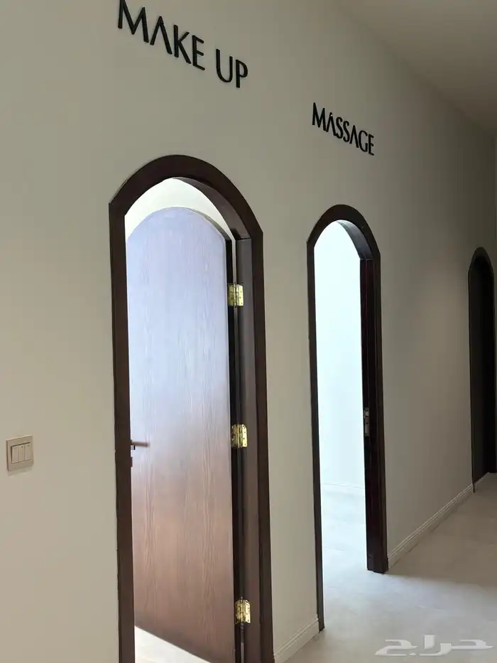 احرف بارزة اكريلك ومرايات ولوحات 2