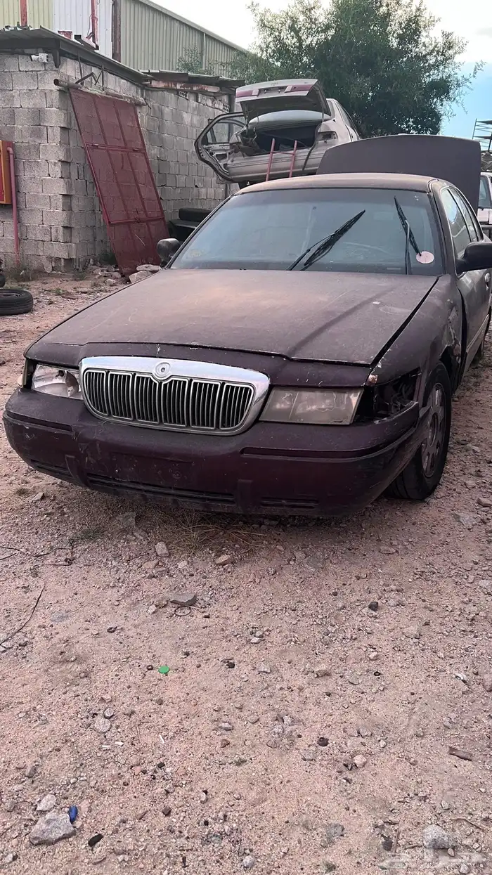 فورد ماركيز 98 2002 احمر غامق 0