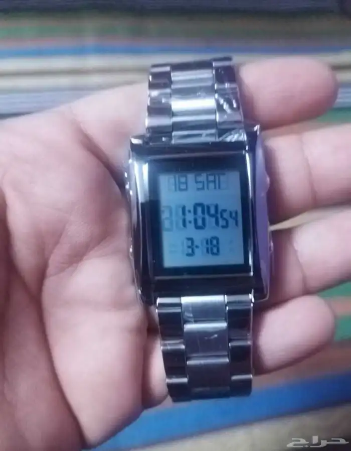 سعات رجالية ونسائه لبيع جديده ب80 ريال 27