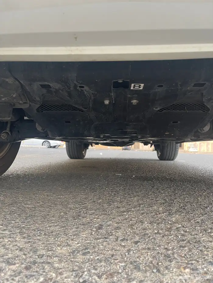 لاندكروزر 2019 تورنق بانزين تم البيع 17