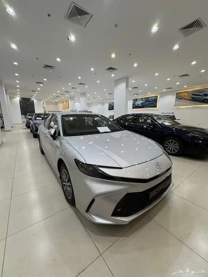 تويوتا كامري موديل 2025 ستاندر و نص فل اقل سعر بالسوق 1