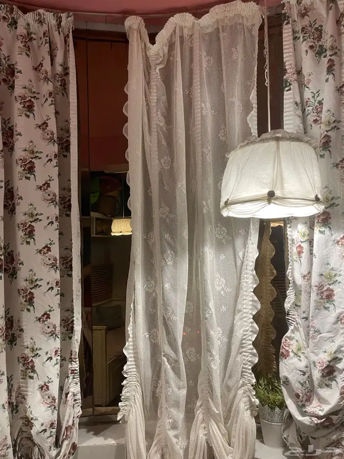 ستائر مستعملة للبيع 2