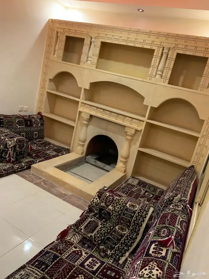 جلسة ارضية 0