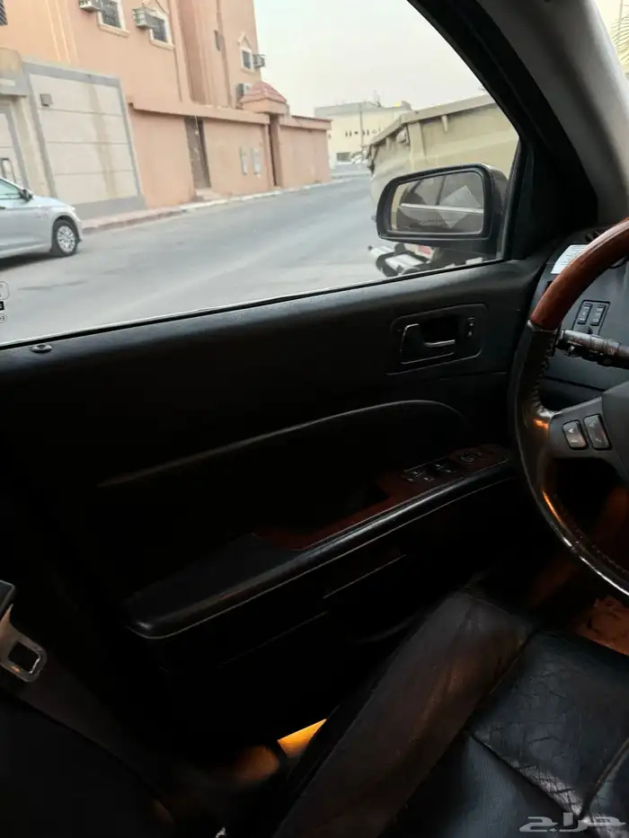 كاديلاك sts 5