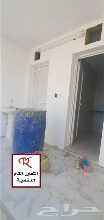 مستودع للإيجار مساحة 2500 متر نظامي ومرخص 2