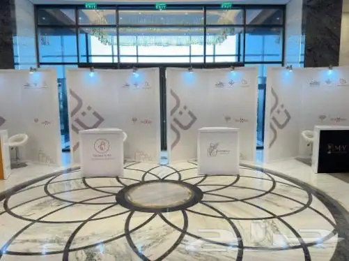 ستاندات - بوابات - مكعبات - باك دروب - بوثات - مجسمات فوركس 10