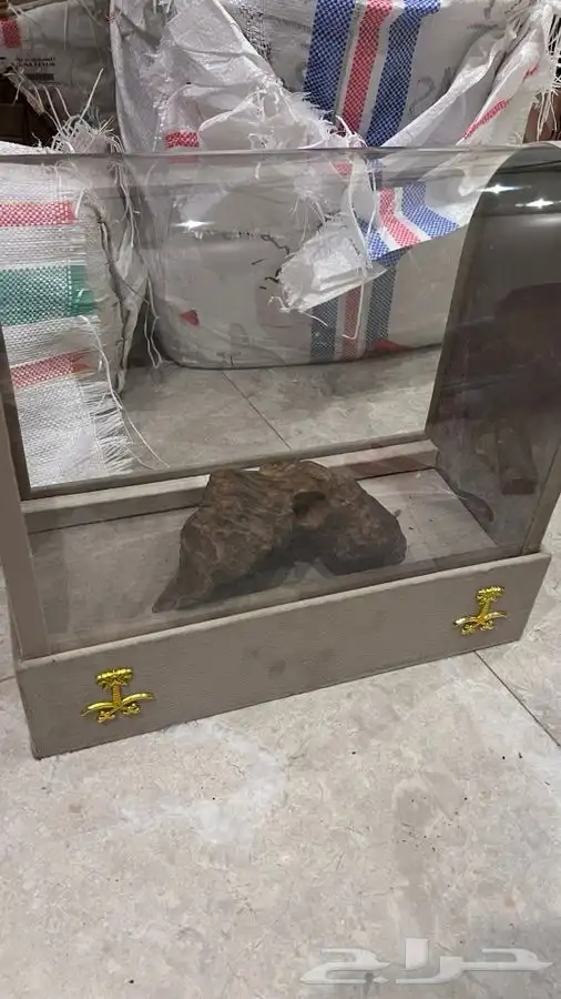 هدايا فاخره بسعر مخفض والكميه محدوده 7