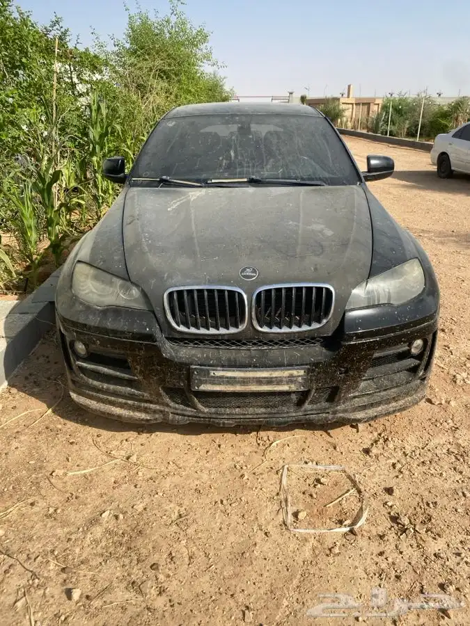 جيب بي ام X6 للبيع قطع تشليح 4