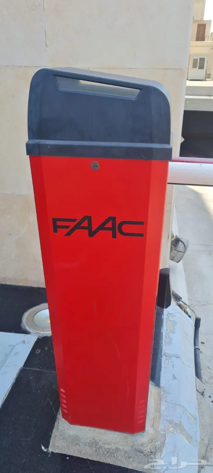 بوابات مرور السيارات وتنظيم المواقف LPR FAAC CAME 0