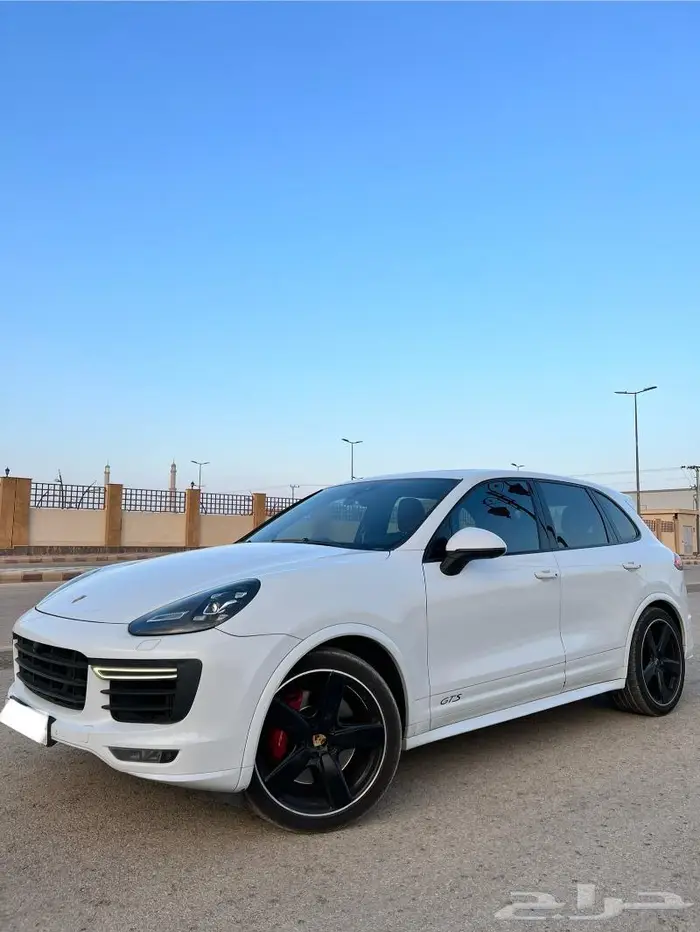 للبيع بورش كايين GTS موديل 2016 2