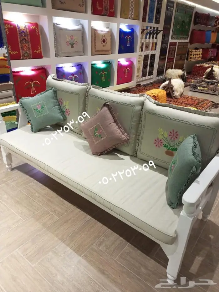 جلسات تطريز فاخرة 28