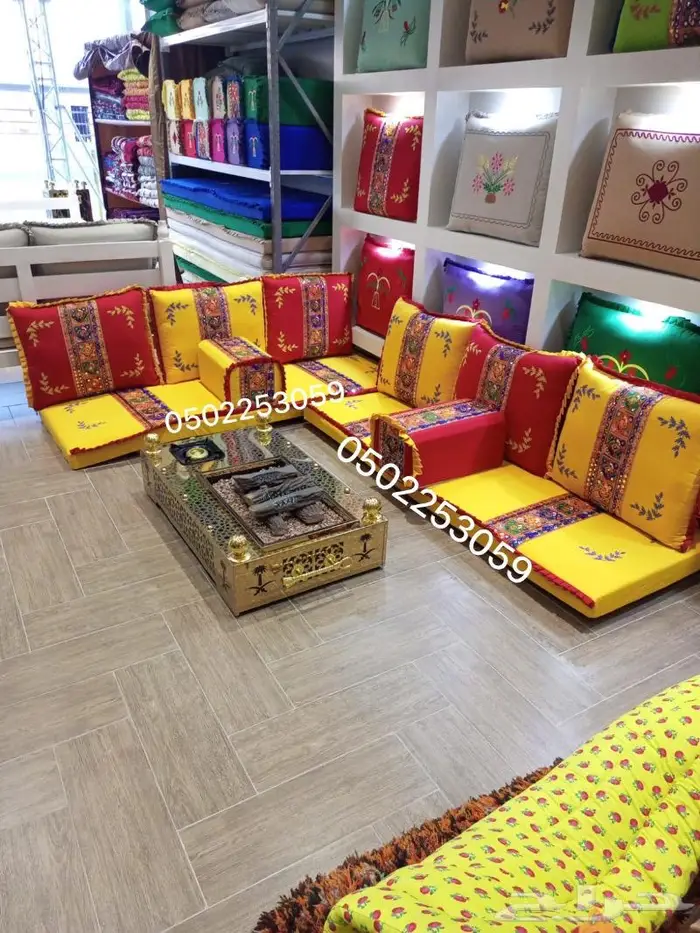 جلسات تطريز فاخرة 13