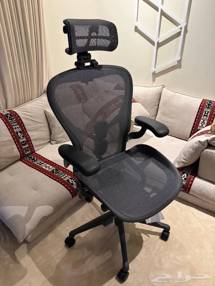 مسند راس كرسي هيرمان ميلر ايرون Herman Miller head rest 0