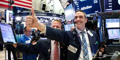 توصيات السوق الأمريكي شركات لاأوصي بلعقود والعملات الرقمية 0