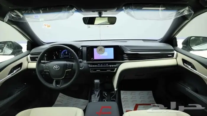 تويوتا كامري LE بنزين 2025 7