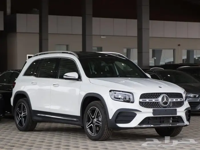 مرسيدس GLB200 AMG 2022 ابيض داخل اسود 2