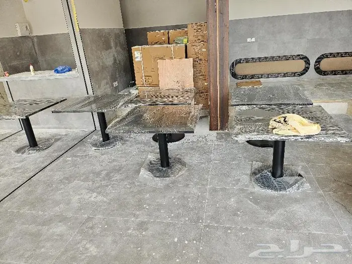 تصنيع طاولات وجلسات مطاعم وأبواب خشبية مع ديكورات وحفر cnc 92