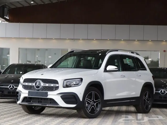 مرسيدس GLB200 AMG 2022 ابيض داخل اسود 1