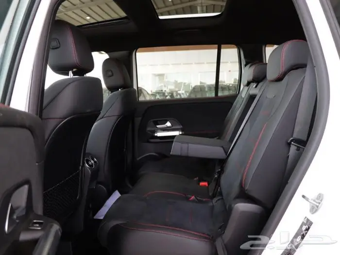 مرسيدس GLB200 AMG 2022 ابيض داخل اسود 9