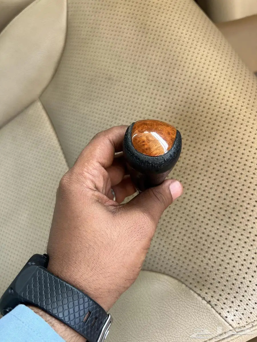قطع لكزس es 8
