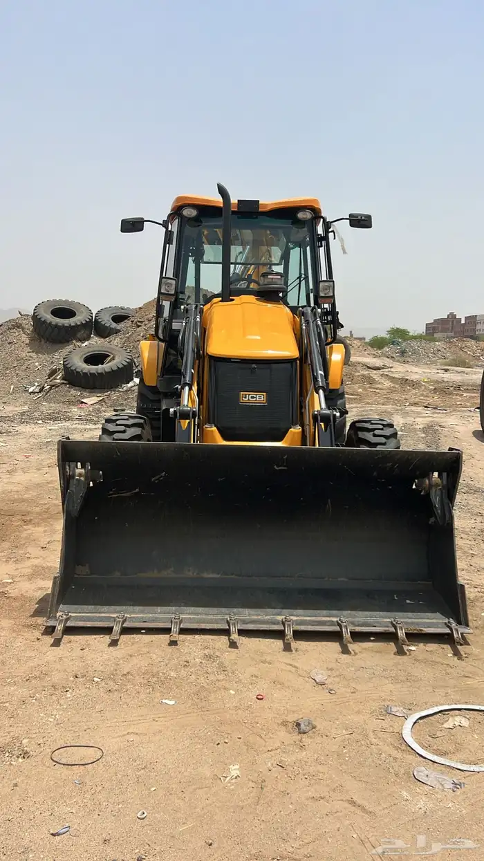 jcb للإيجار عرجا حفار 2024 سائق هندي اقامة معدات 5