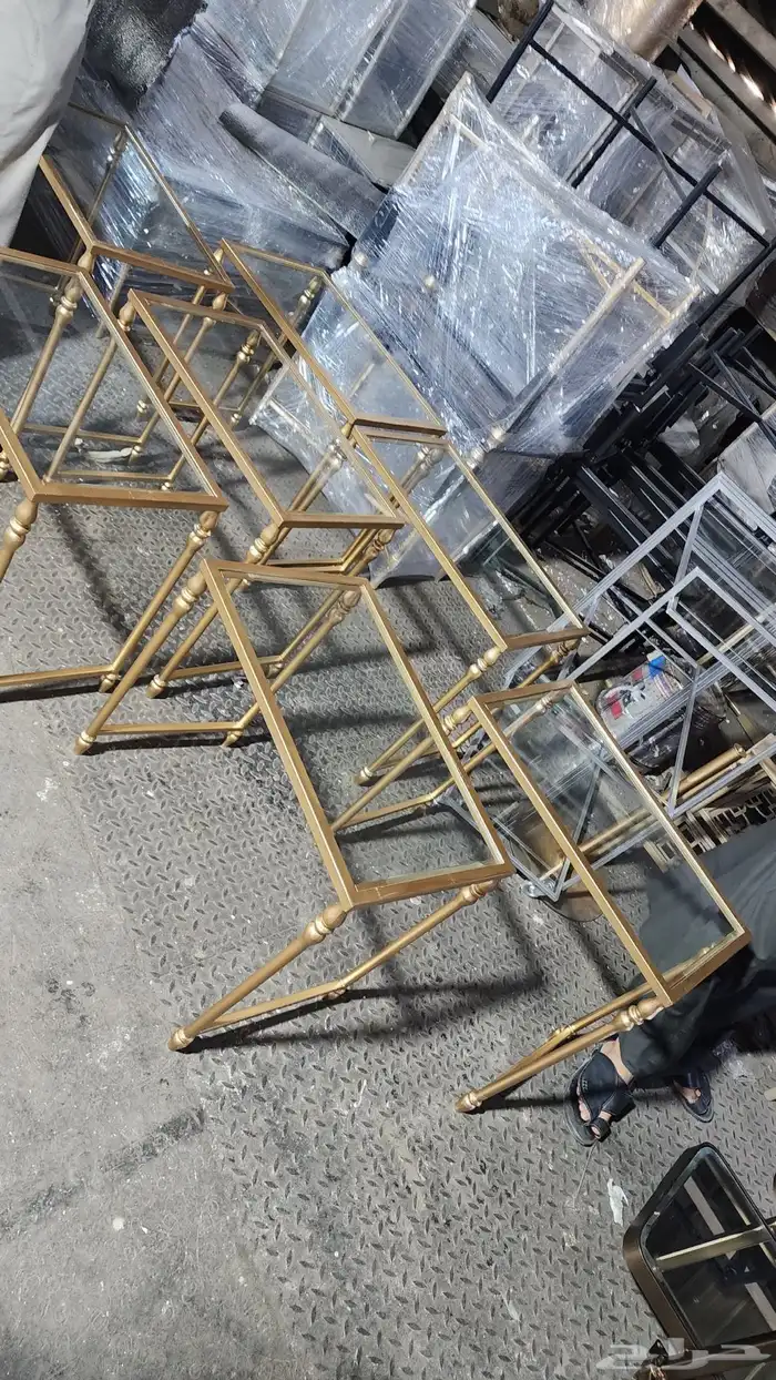 طاولات مجالس وعربيات تقديم وطاولات الخدمه وطقوم مباخر 1