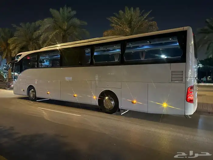 باصات للايجار حافلات مرسيدس للايجار 15