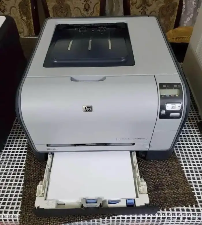 طابعه hp ملونه للبيع 0