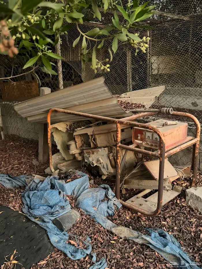 دينمو مولد كهرباء 100 kva شغال ومولد ينمر مفكوك يحتاج توضيب 5
