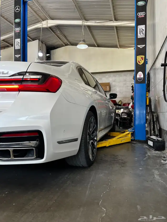 مساعدات. بس ام G12 2018 730i 740i 2019 2020 مشاعد. بي ام G1 2