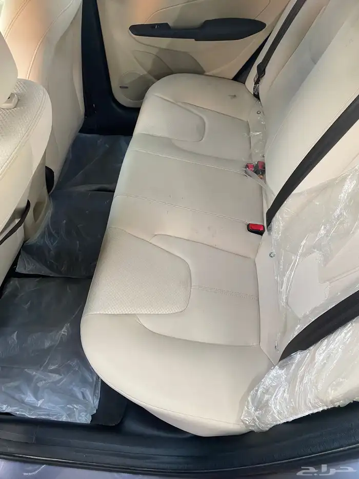 سياره شيري اريز5 2023 11