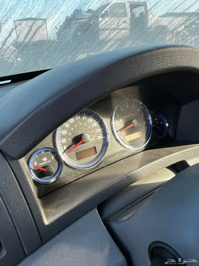 جراند شيروكي srt 6.1 2006 قطع غيار فقط 1