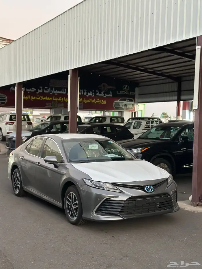 تويوتا كامري LE هايبرد 2024 كاش وتقسيط 2
