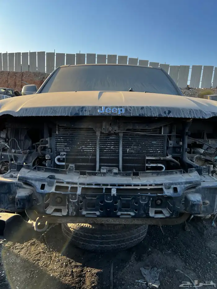 جراند شيروكي srt 6.1 2006 قطع غيار فقط 13