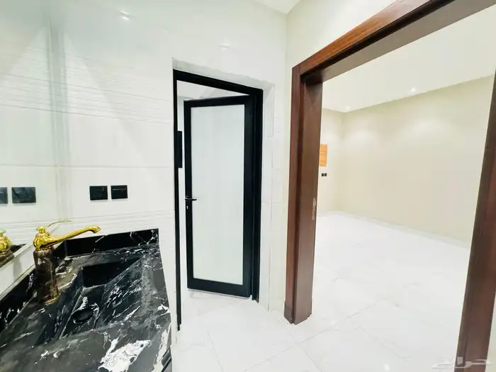 شقه روف بسطح مستقل تشطيب فاخر 6