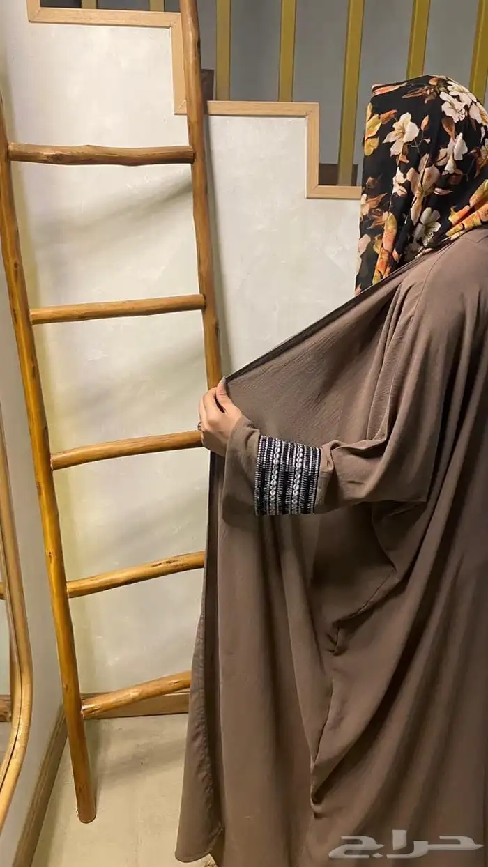 عبايات بسعر رمزي 0