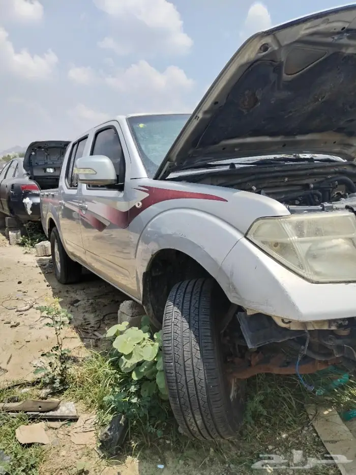 قطع نيفارا2011 تشليح فقط 1