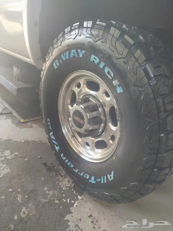 كفرات حجري ل فورد اكسجيركن والF250 والرانجلير اف جي مقاس 16 3