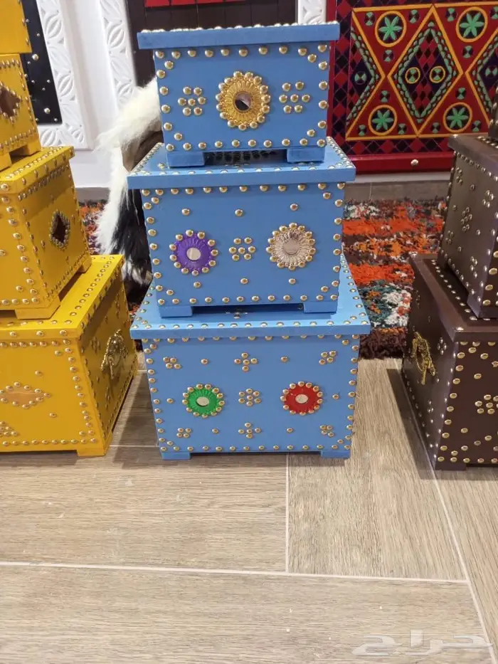 طاولة تلفزيون وخشبيات تراثية 69