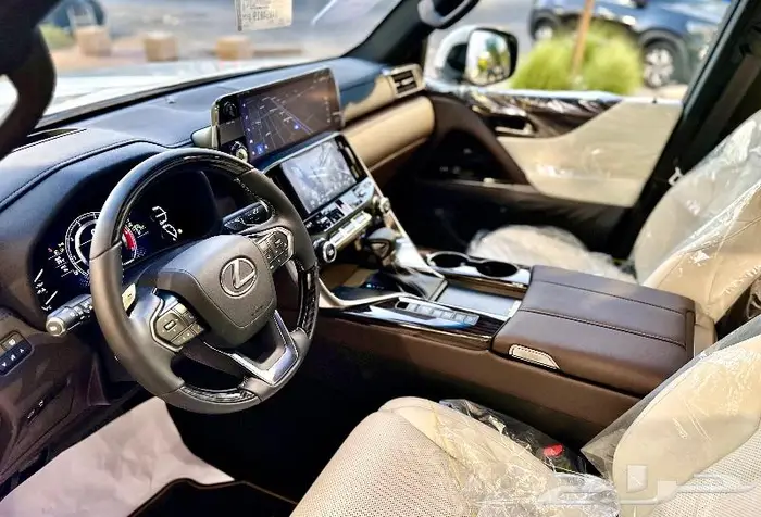 جيب لكزس LX600 - 2024 - جديد سعودي 4