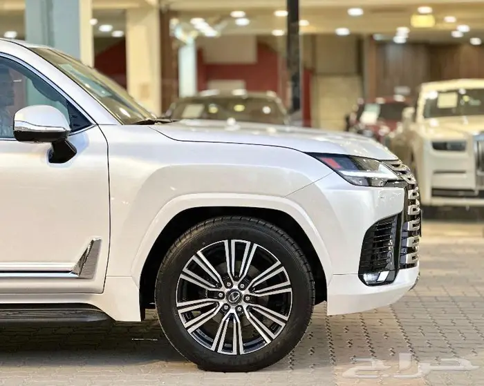 جيب لكزس LX600 - 2024 - جديد سعودي 10